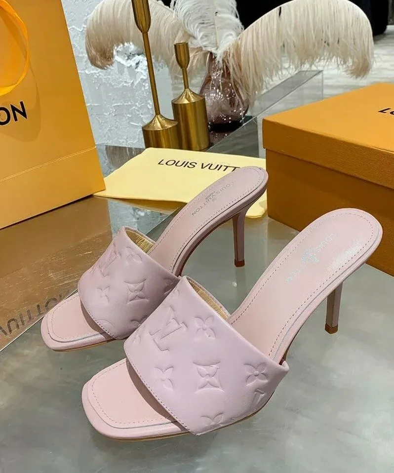 Louis Vuitton Revival Mule Pink / Louis Vuitton Revival Mule Pink /