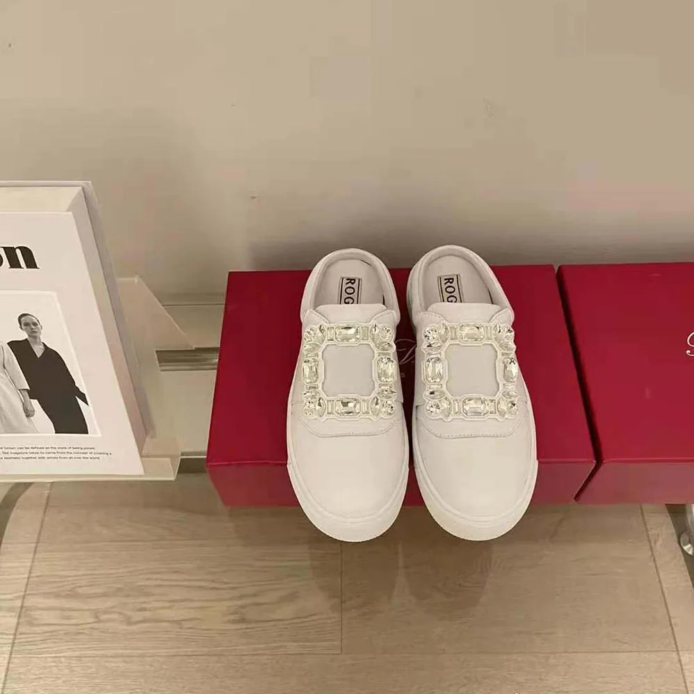 Roger Vivier Very Vivier Strass Buckle Mules in Leather for Women in White