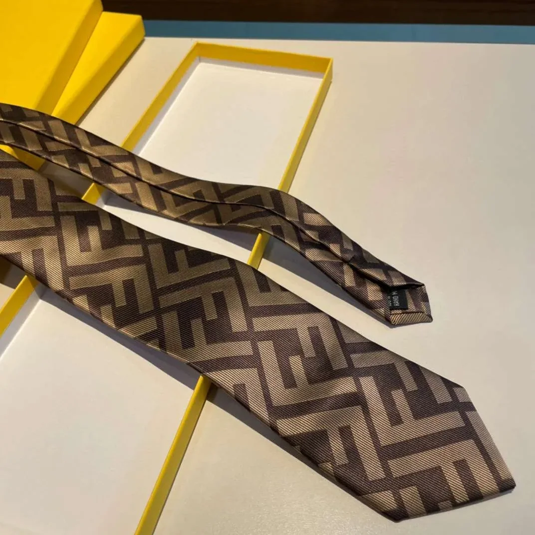 Fendi Tie Silk Necktie Brown FXC023A003F13D6