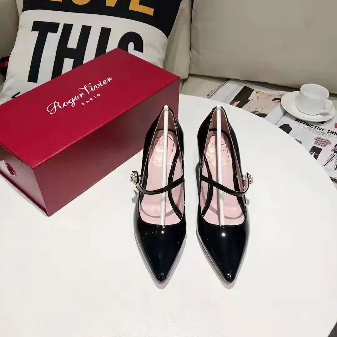 Roger Vivier Shoes Jewel Button Ballerinas for Women in Black