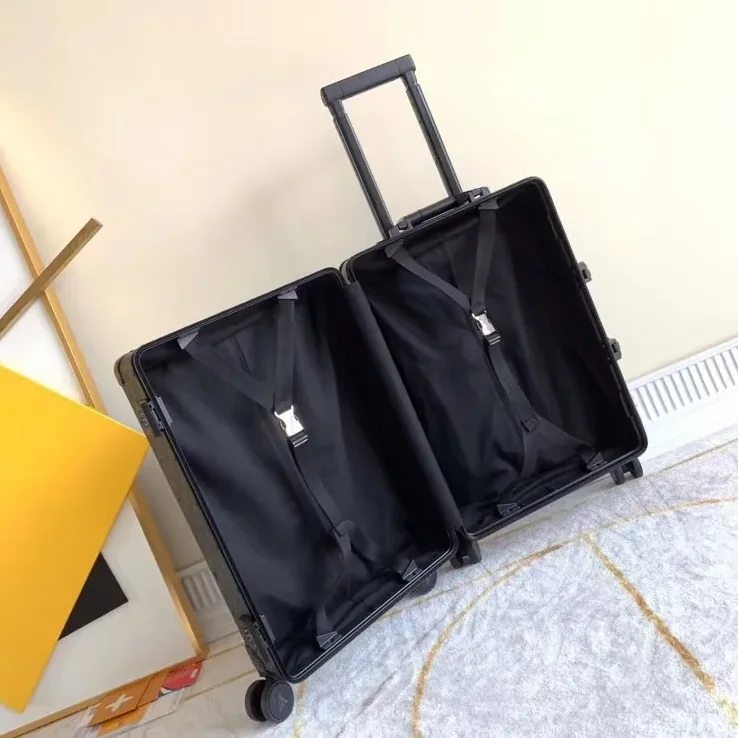 Louis Vuitton Rolling Trunk Monogram Black /