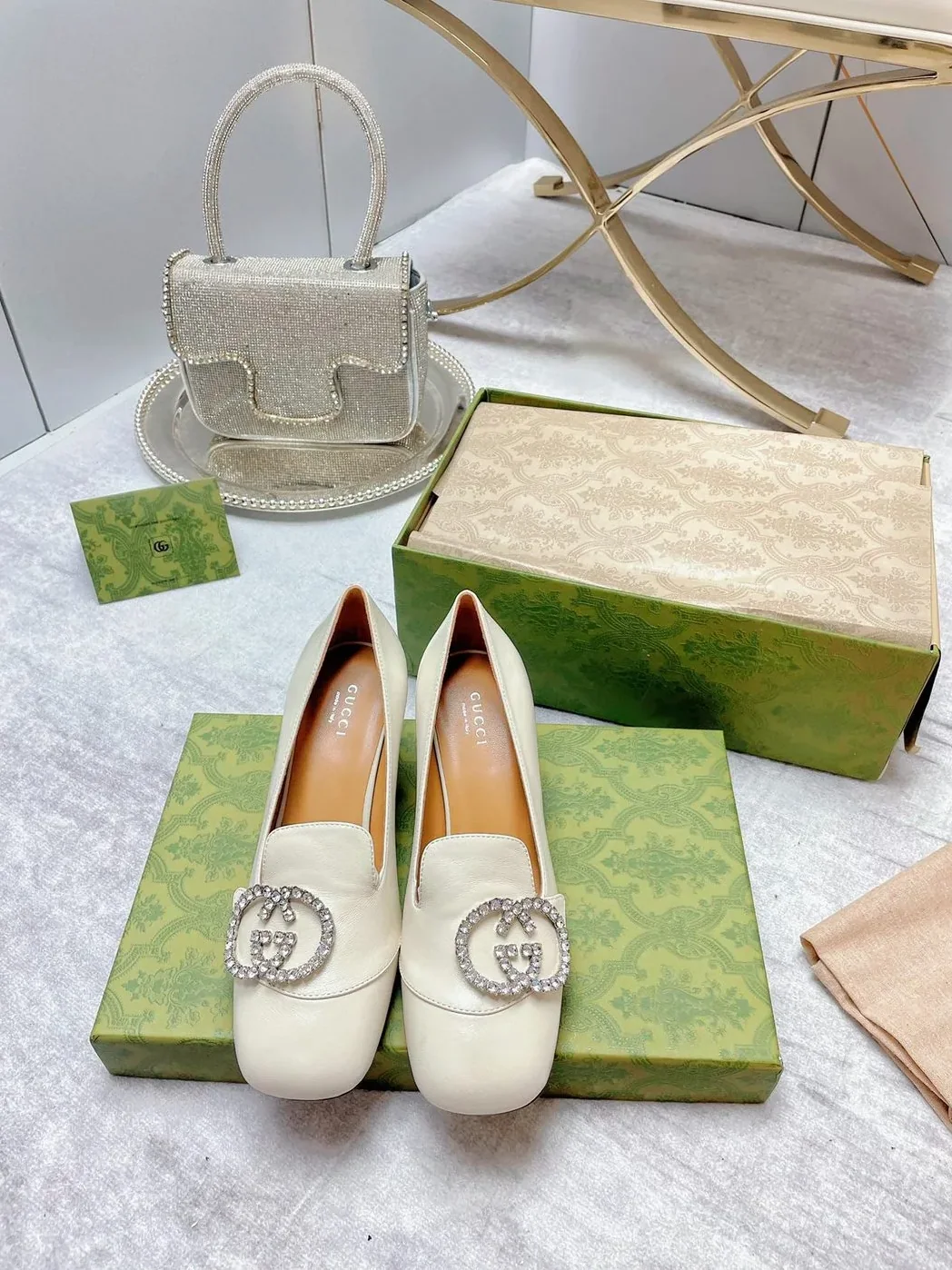 Gucci Mid-Heel Pump With GG Logo White for Women Gucci Mid-Heel Pump With GG Logo White for Women
