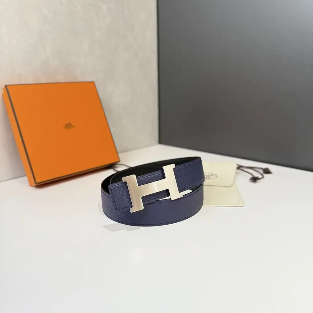 Hermes H Belt Buckle & Reversible Leather Strap 32 mm for Unisex in Black/Navy
