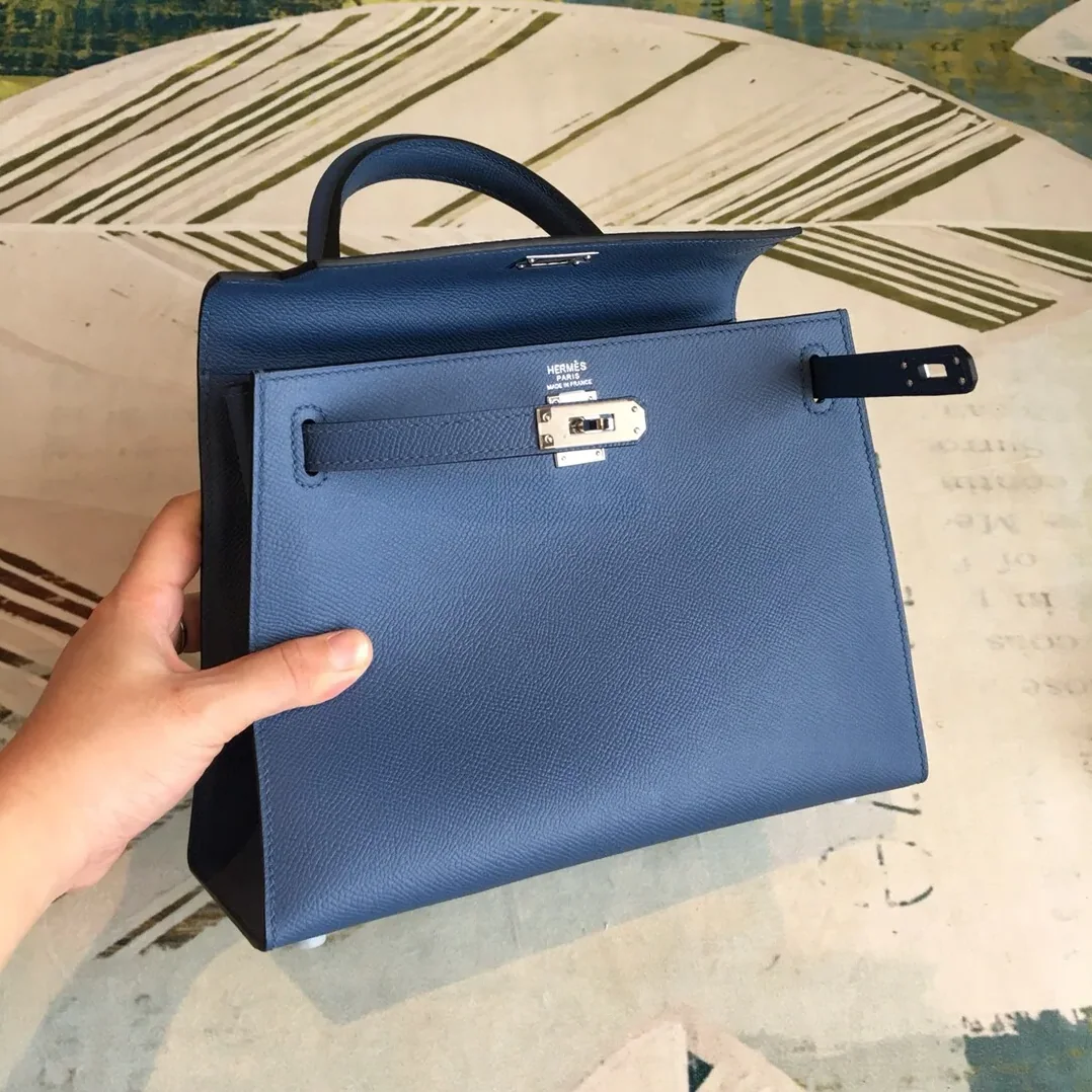Hermes Kelly Navy Silver Toned Hardware / Hermes Kelly Navy Silver Toned Hardware /