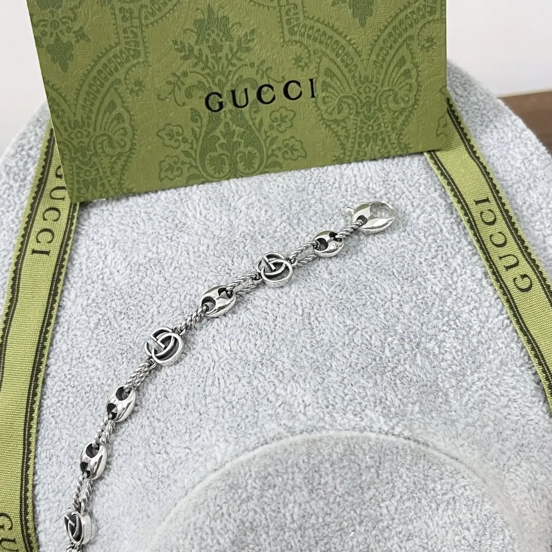 Gucci Twist Flower Bracelet Silver Gucci Twist Flower Bracelet Silver