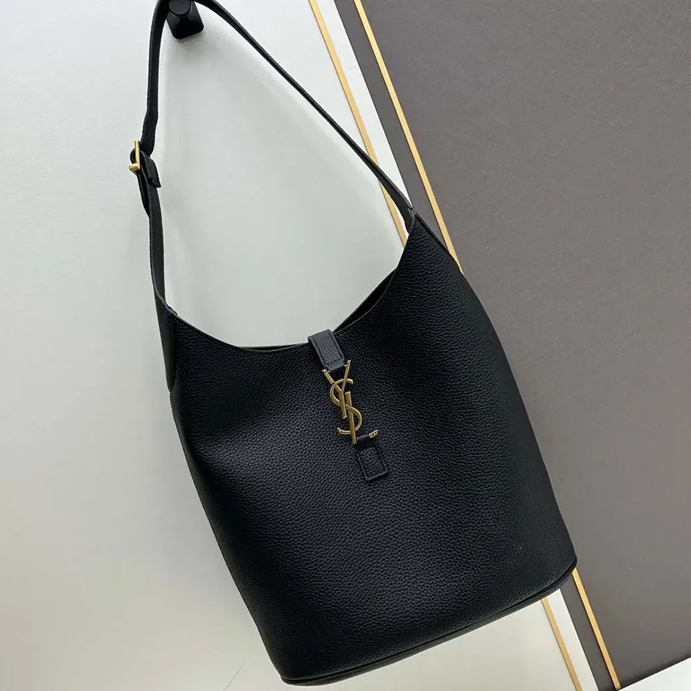Saint Laurent YSL Le 5 à 7 Hobo in Grained Leather for Women in Black