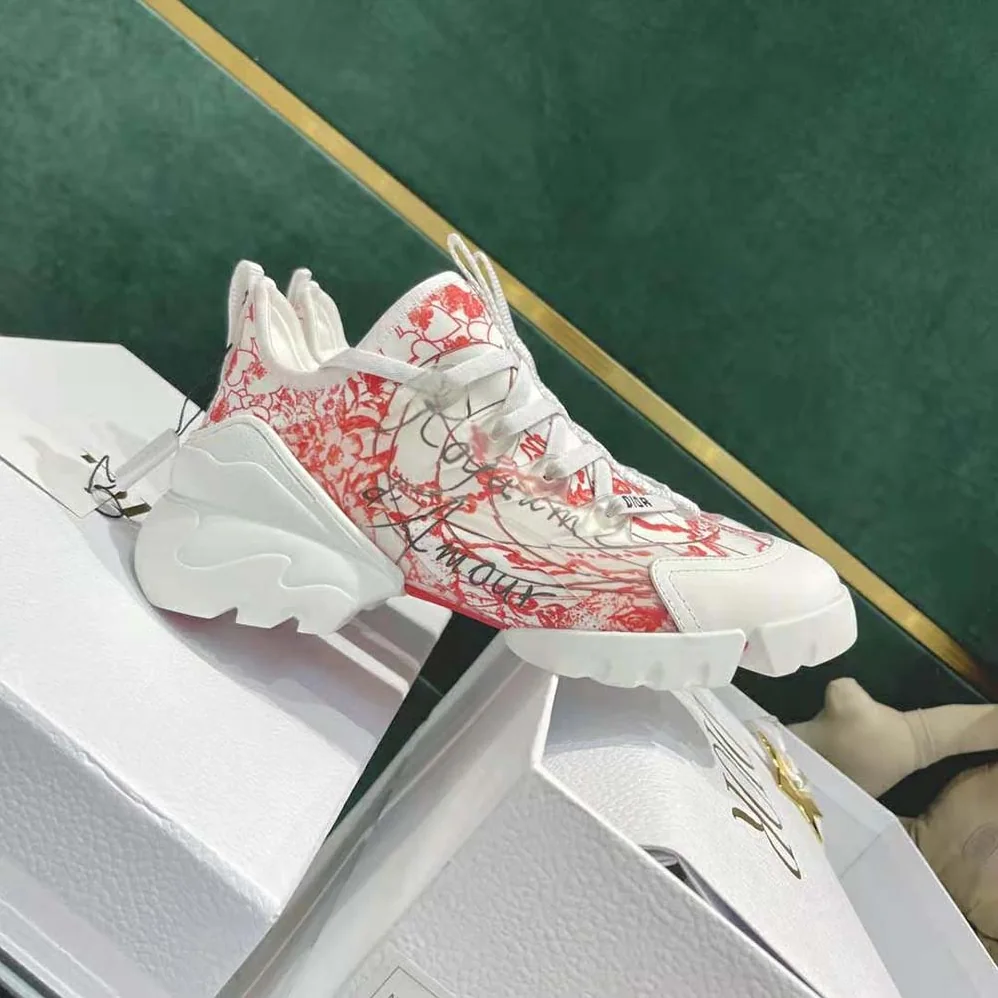 Dior D-connect Dioramour Sneaker White and Red D-Royaume d'Amour Printed Technical Fabric for Women Dior D-connect Dioramour Sneaker White and Red D-Royaume d'Amour Printed Technical Fabric for Women