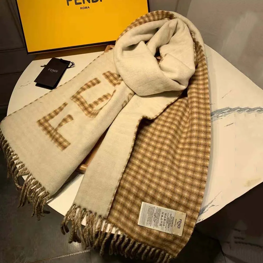 Fendi Scarf in Cream Wool and Cashmere with Fendi Roma Oversized Lettering for Women