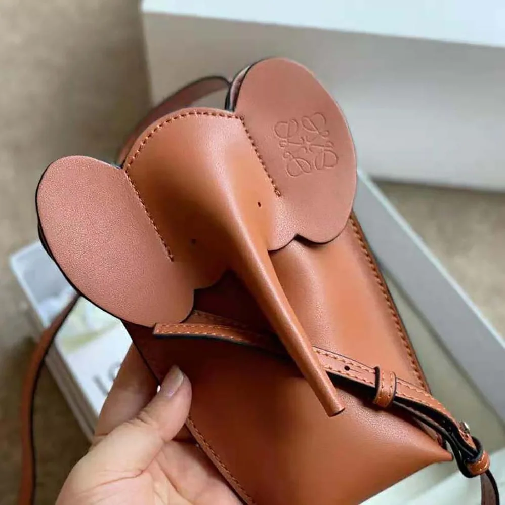 Loewe Elephant Pocket in Classic Calfskin for Women