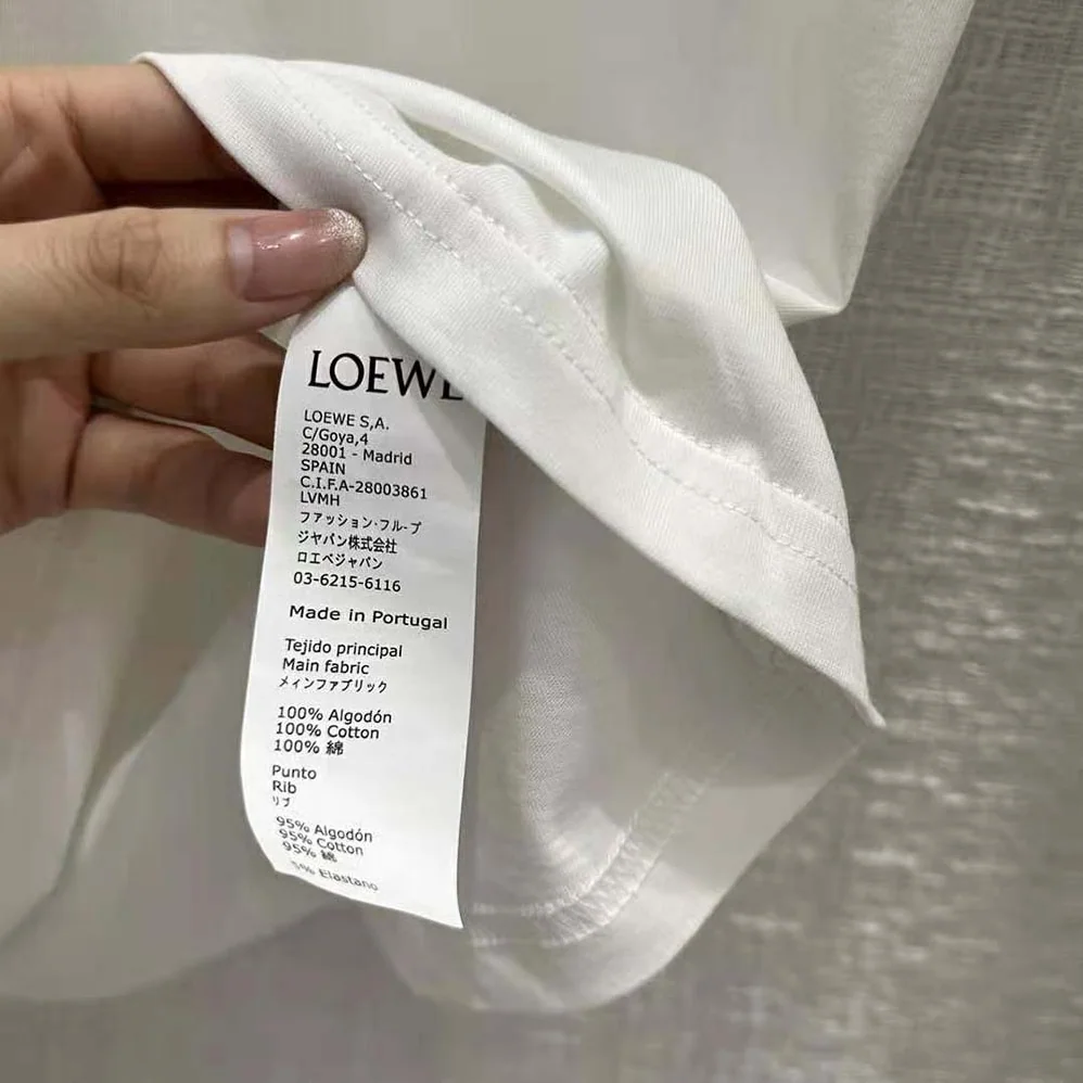 Loewe Heen Anagram T-shirt in Cotton for Women in White Loewe Heen Anagram T-shirt in Cotton for Women in White