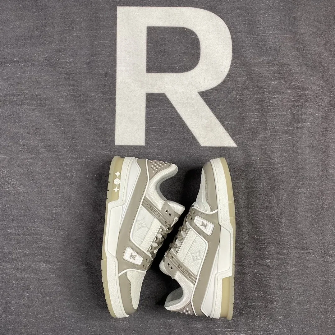 Louis Vuitton Trainer Sneaker Rubber Monogram Grey Virgil Abloh LV 1A9VOS Louis Vuitton Trainer Sneaker Rubber Monogram Grey Virgil Abloh LV 1A9VOS