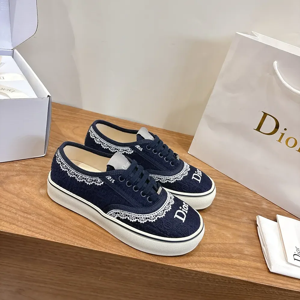 Dior Saltwind Sneaker Blue Dior Oblique Embroidered Cotton and White Lace for Unisex