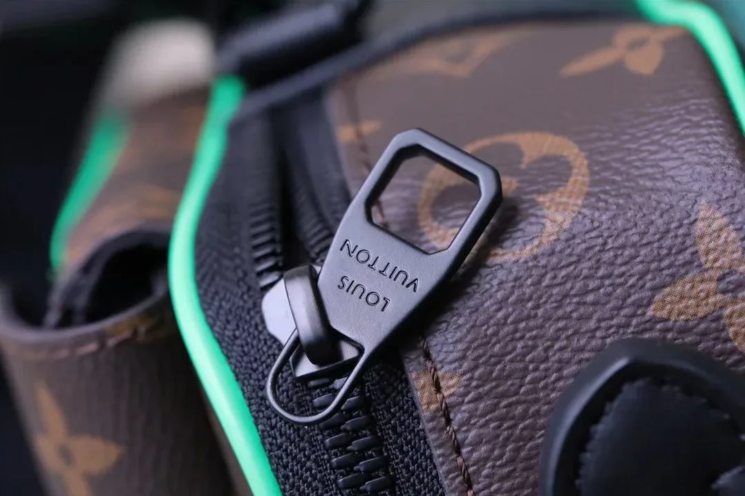 Louis Vuitton S-Lock Messenger Monogram Macassar By Virgil Ablohs Minty Green Louis Vuitton S-Lock Messenger Monogram Macassar By Virgil Ablohs Minty Green