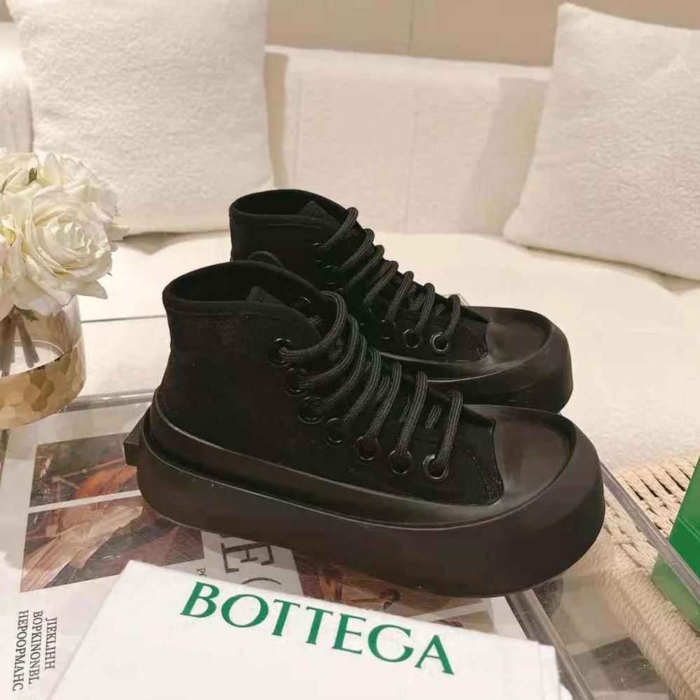 Bottega Veneta Jumbo Sneaker Nylon High Top Lace-up Sneakers for Unisex in Black Bottega Veneta Jumbo Sneaker Nylon High Top Lace-up Sneakers for Unisex in Black