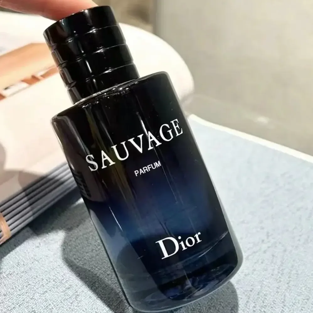 Dior Sauvage Parfum Parfum – Citrus and Woody Notes for Men in Refillable