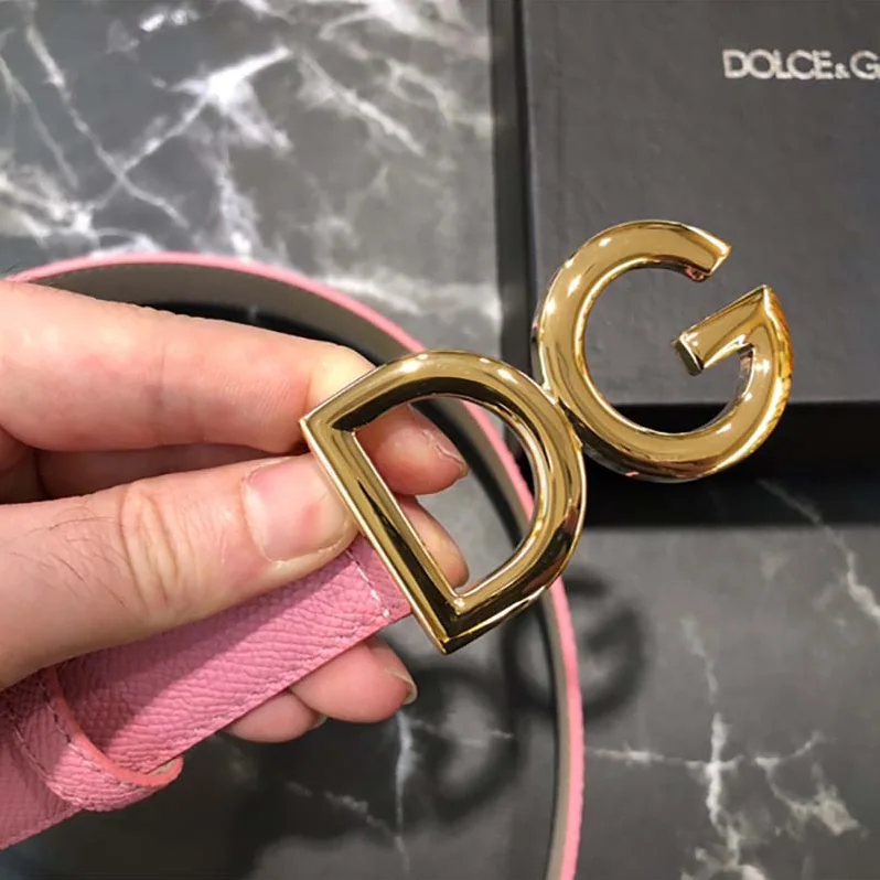 Dolce Gabbana D&G Dauphine Calfskin Belt for Women in Pink Dolce Gabbana D&G Dauphine Calfskin Belt for Women in Pink