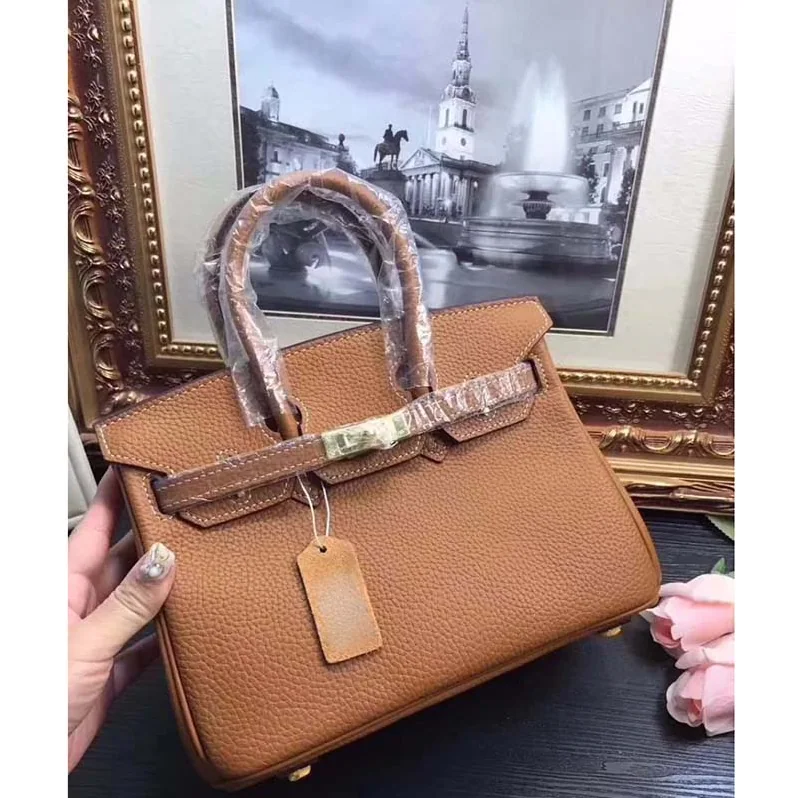 Hermes Birkin 25 Bag in Togo Leather with Gold Hardware in Brown Hermes Birkin 25 Bag in Togo Leather with Gold Hardware in Brown