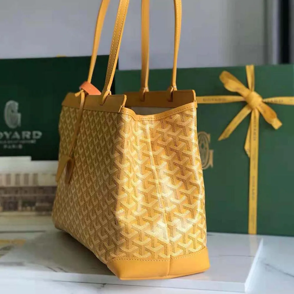 Goyard Bellechasse Biaude PM Bag for Women in Yellow