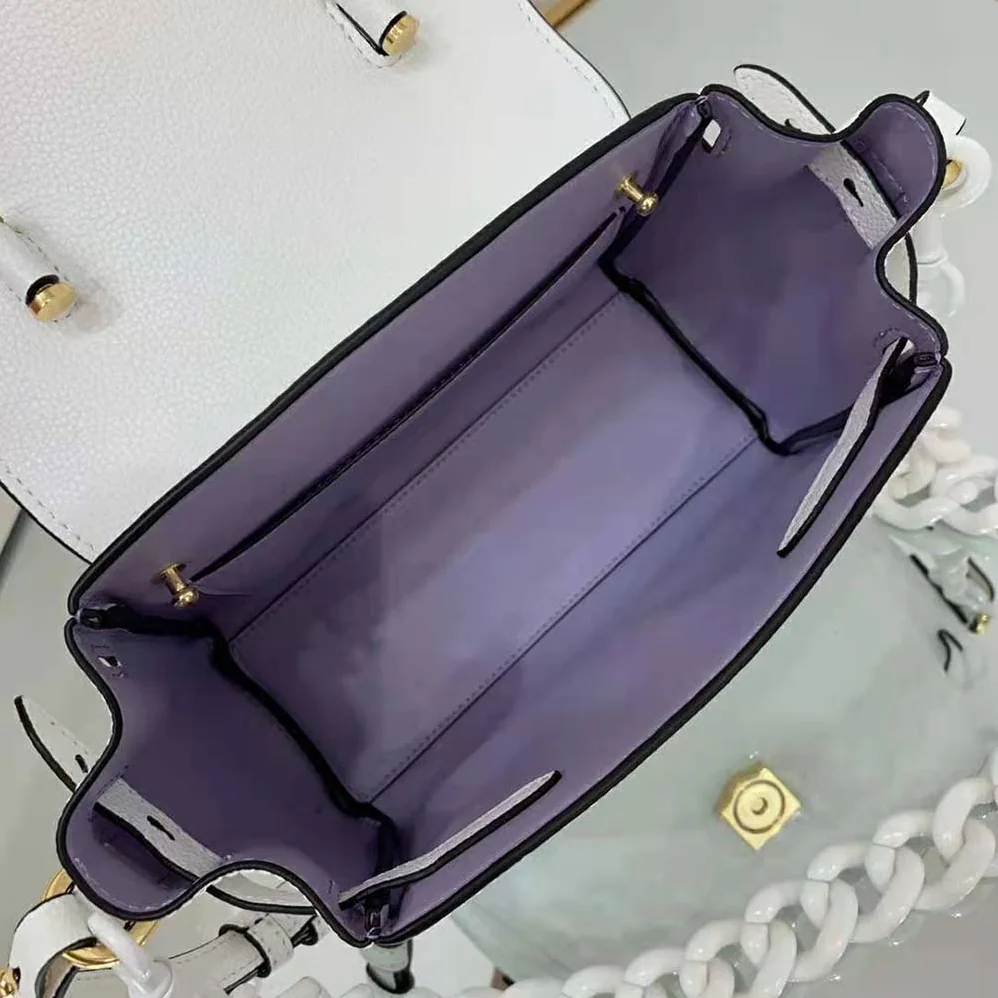 Versace La Medusa Small Handbag Crafted From Premium Leather for Women Versace La Medusa Small Handbag Crafted From Premium Leather for Women