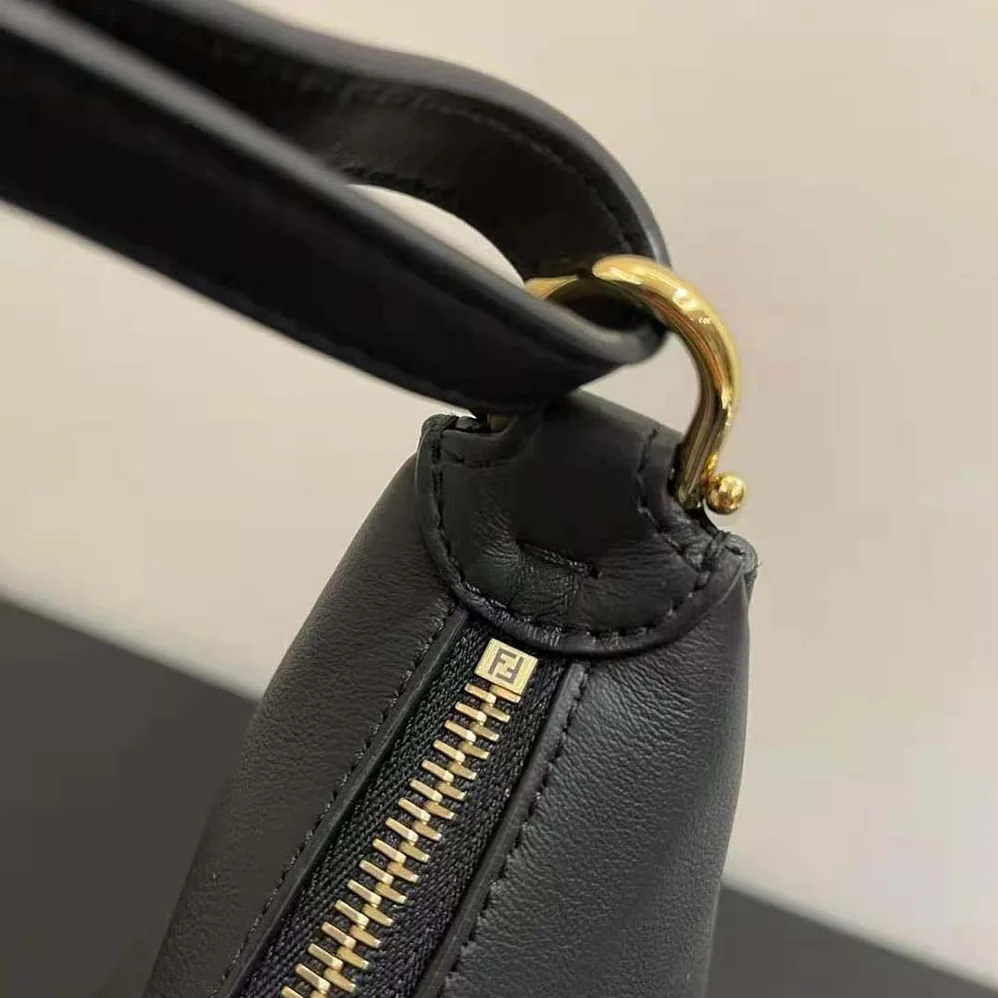 Fendi Fendigraphy Small Black Leather Bag for Women in Black Fendi Fendigraphy Small Black Leather Bag for Women in Black