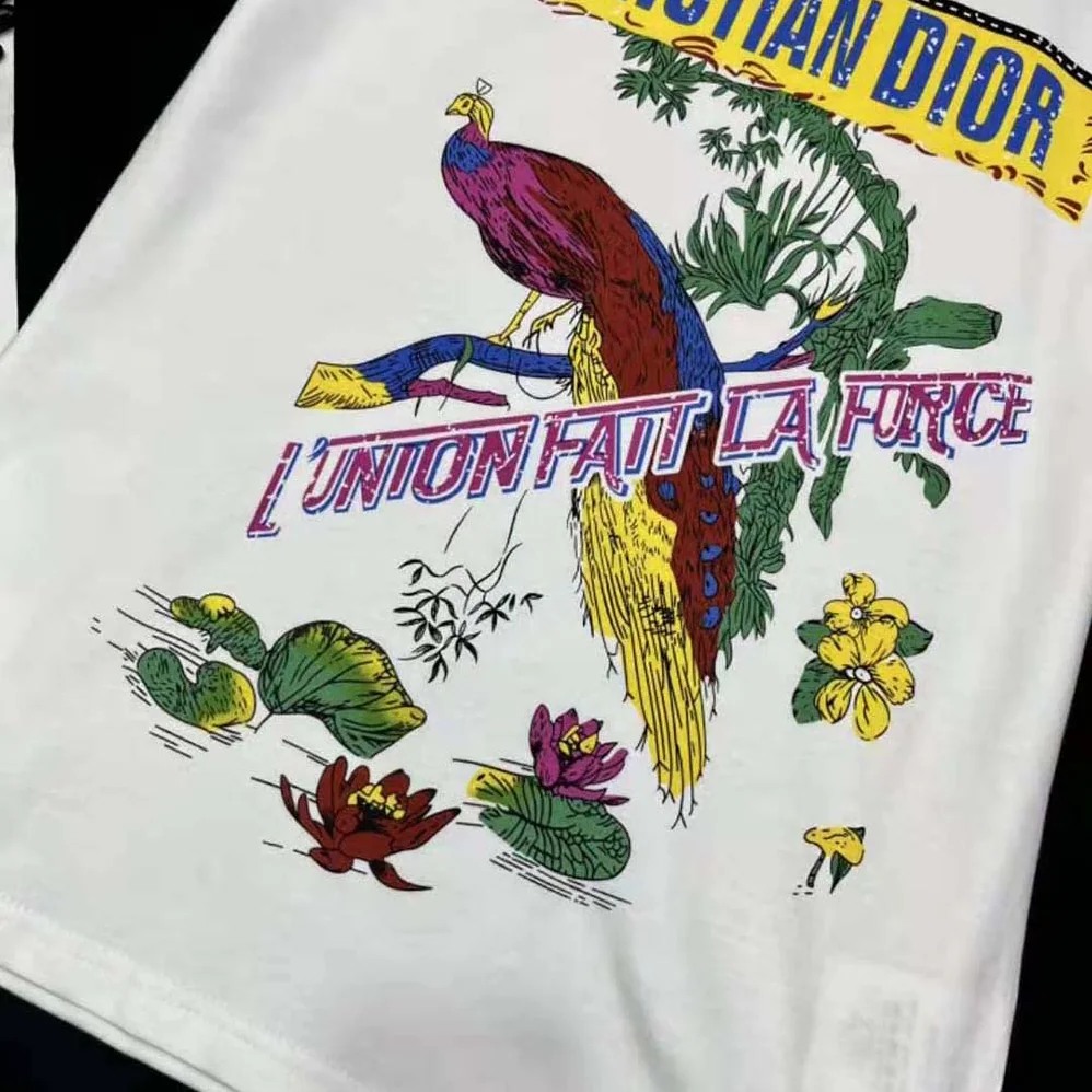 Dior T-shirt White Cotton and Linen Jersey with Multicolor Indian Animals Peacock Motif for Men