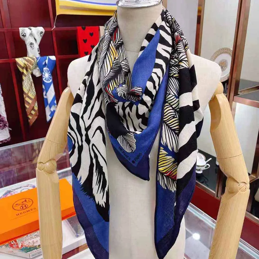 Hermes Zebra Pegasus Giant Triangle for Women in Blue