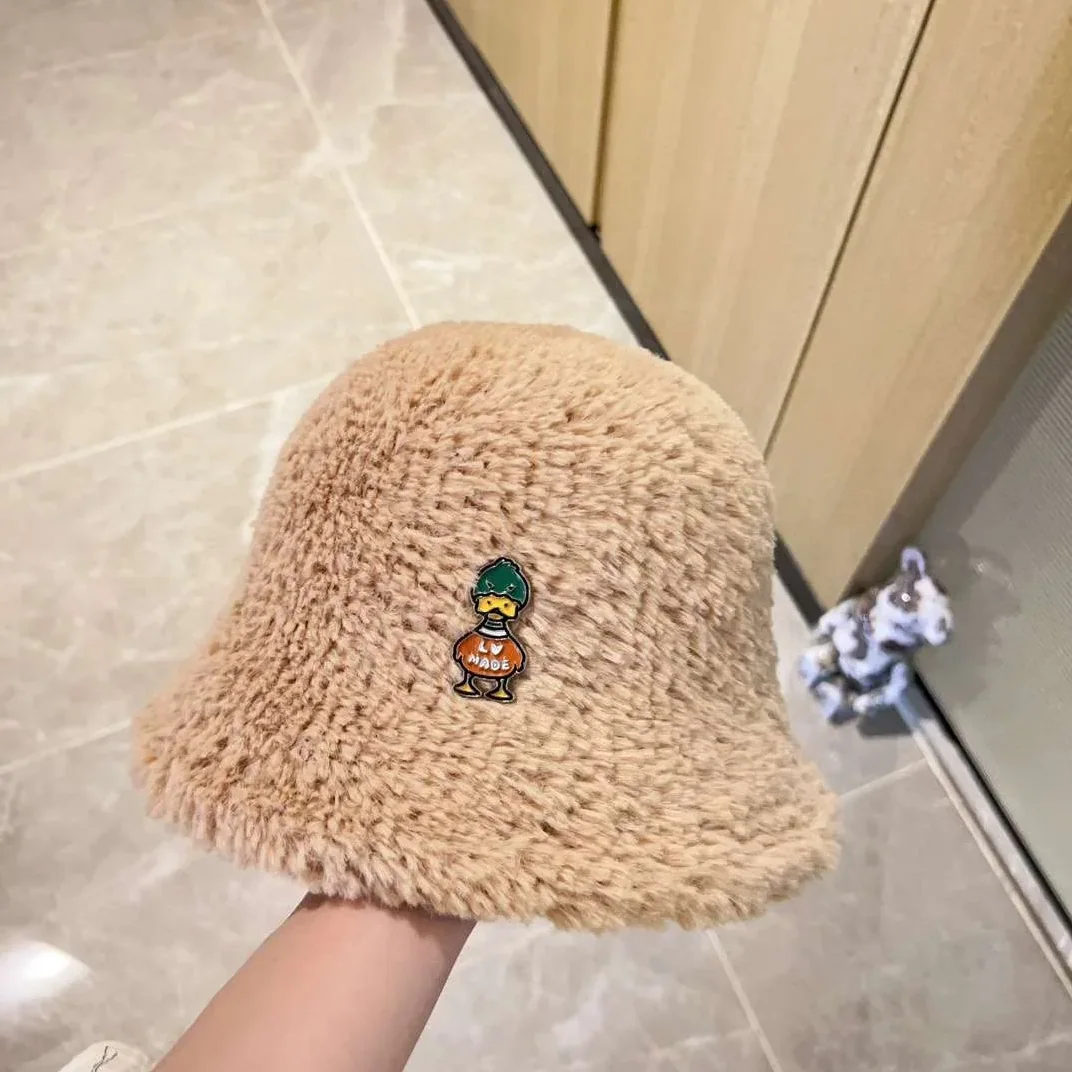 Louis Vuitton Duck Beanie LV Beige
