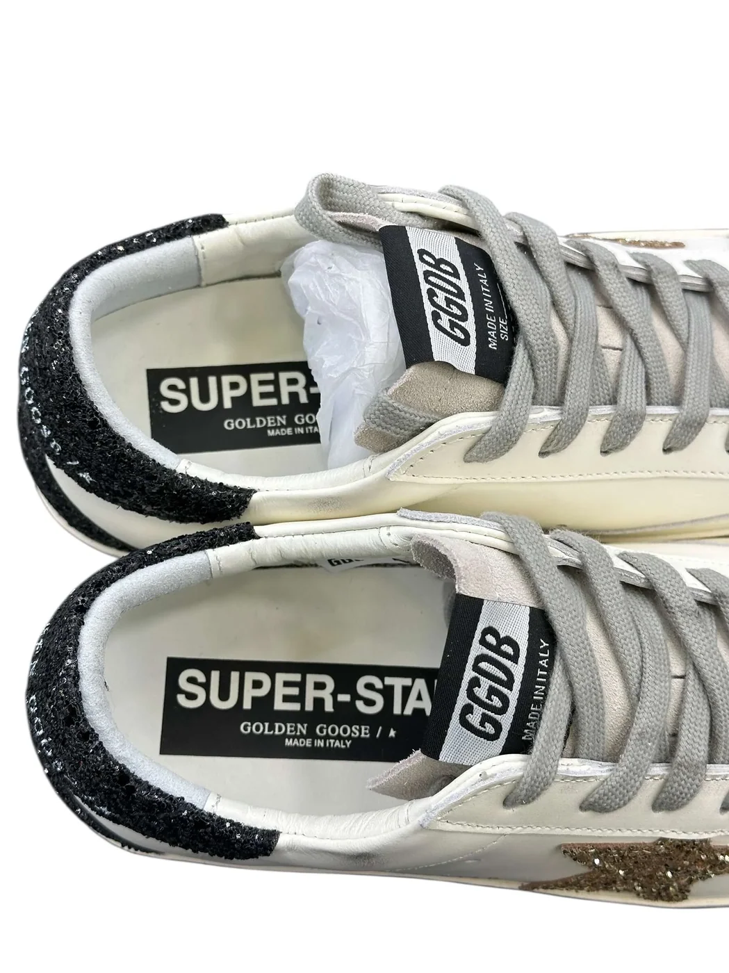 Super-Star with suede star and black heel tab