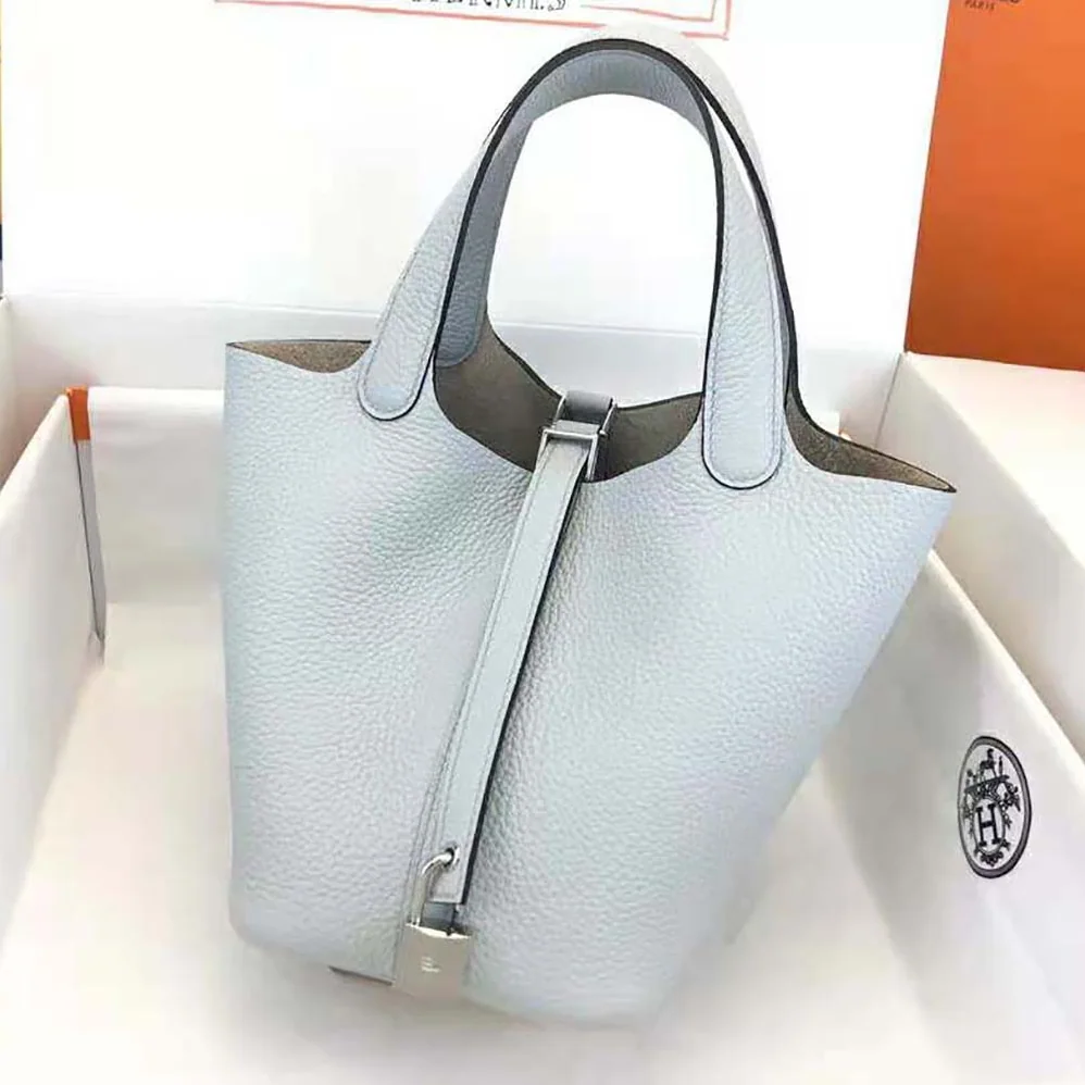 Hermes Picotin Lock 22cm in Clémence leather for Women in Blue Hermes Picotin Lock 22cm in Clémence leather for Women in Blue