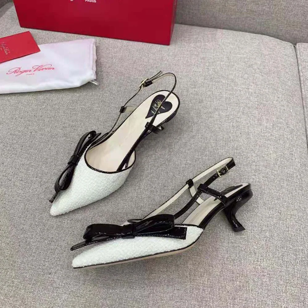 Roger Vivier Virgule Bow Slingback Pumps in Fabric for Women in White Roger Vivier Virgule Bow Slingback Pumps in Fabric for Women in White