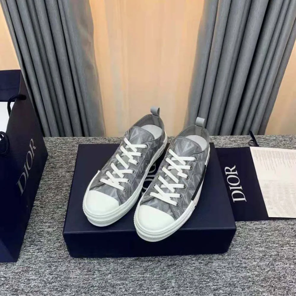 Dior B23 Low-Top Sneaker Dior Gray CD Diamond Canvas for Unisex Dior B23 Low-Top Sneaker Dior Gray CD Diamond Canvas for Unisex