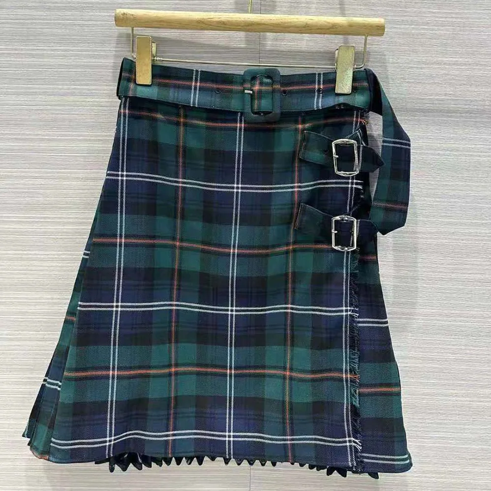 Burberry Pleated Panel Check Wool Belted Kilt for Women Burberry Pleated Panel Check Wool Belted Kilt for Women