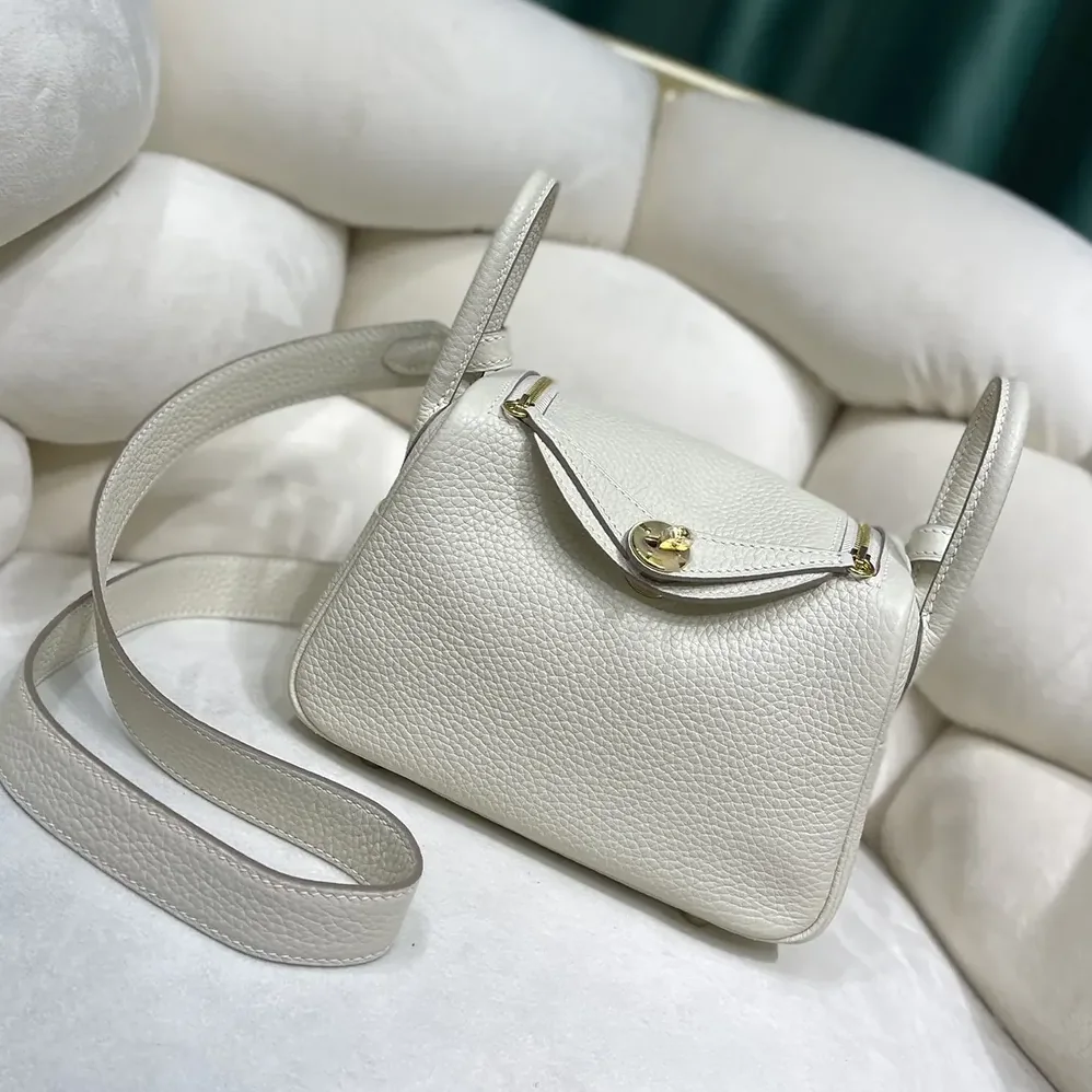 Hermes Lindy Mini 19 in Clemence Leather for Women in White/Gold