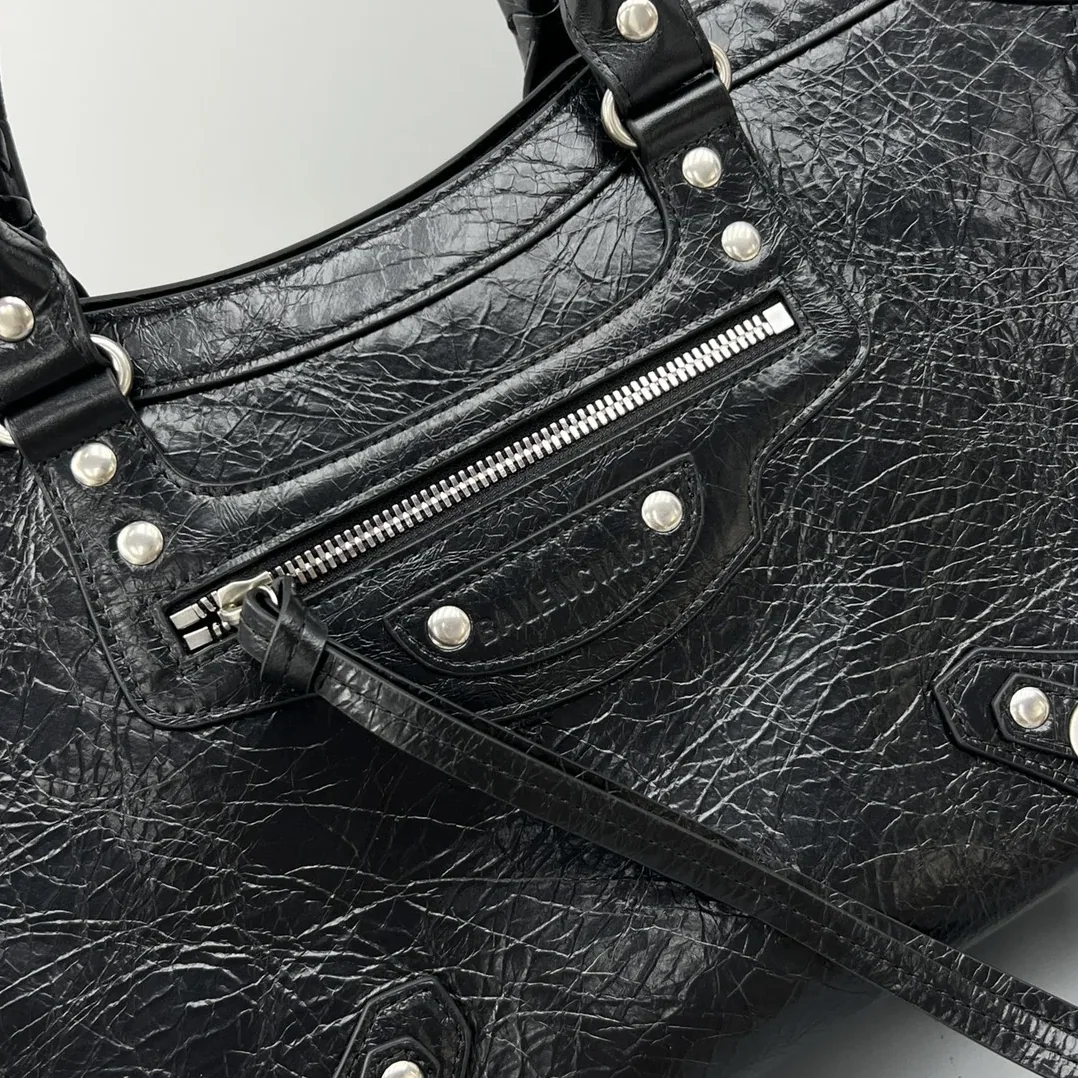 Balenciaga Neo Classic Small Handbag Black /