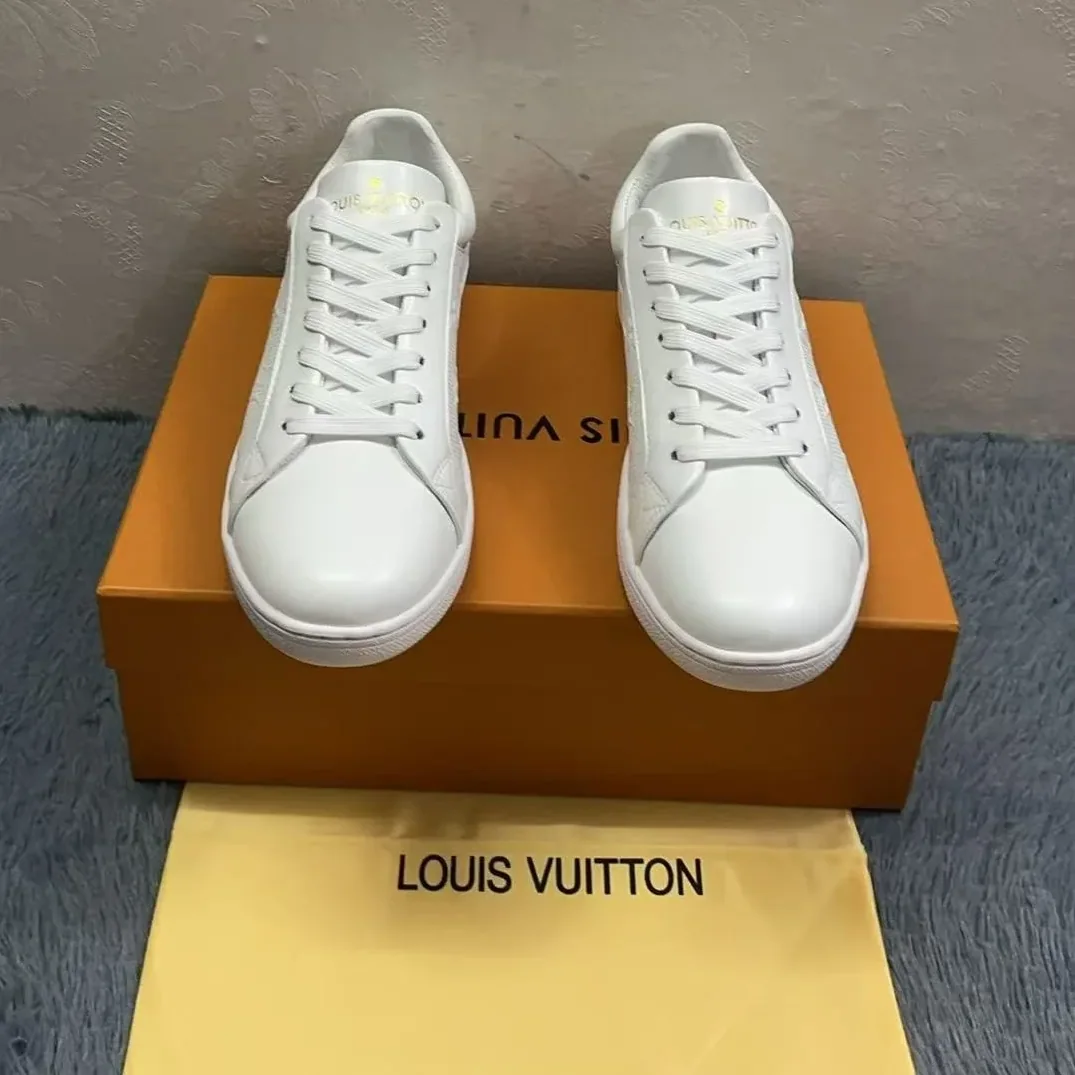 Louis Vuitton Luxembourg Sneaker White LV 1A8QER Louis Vuitton Luxembourg Sneaker White LV 1A8QER