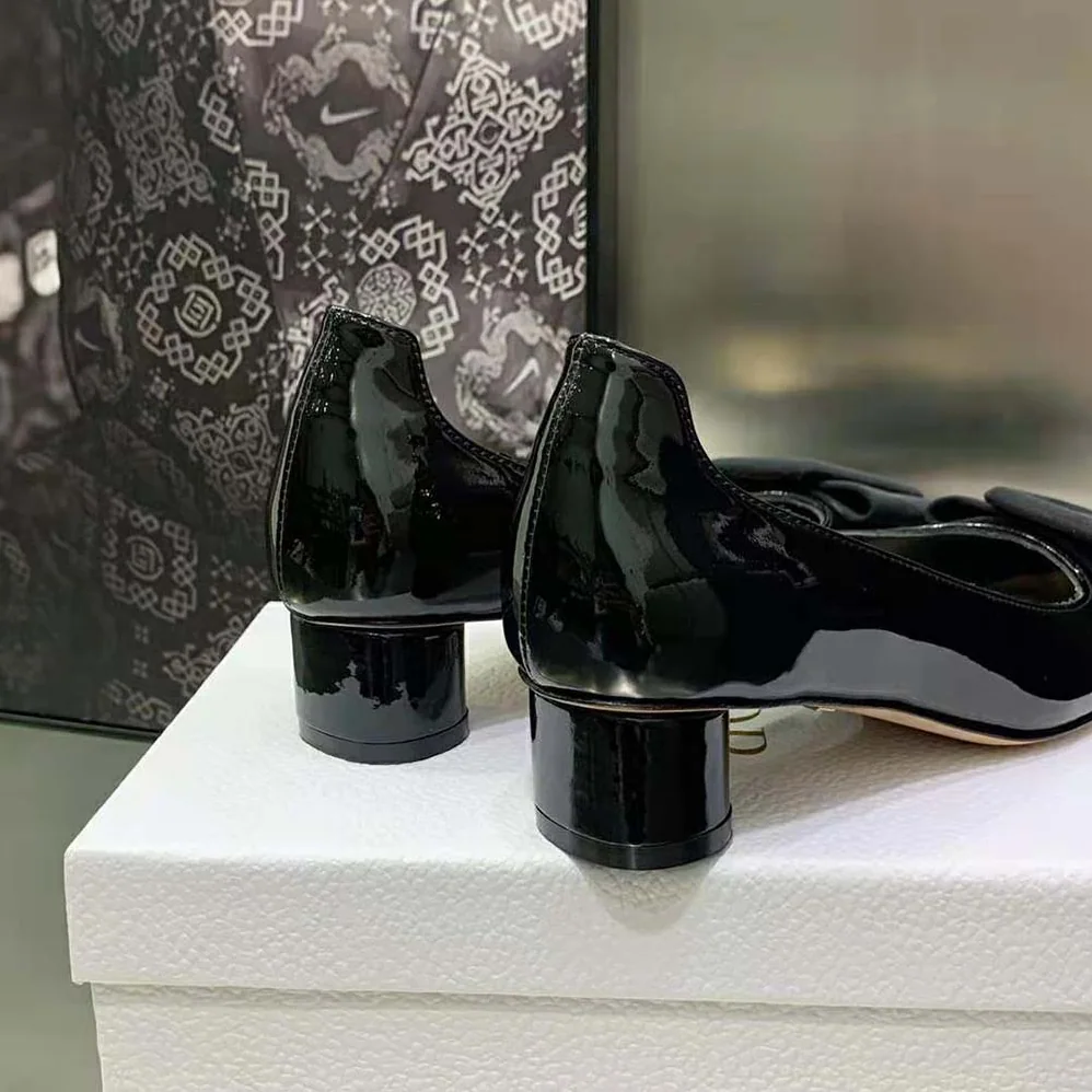 Dior Idylle Ballet Pump Black Patent Calfskin and Grosgrain in 35 mm Heel Height for Women Dior Idylle Ballet Pump Black Patent Calfskin and Grosgrain in 35 mm Heel Height for Women