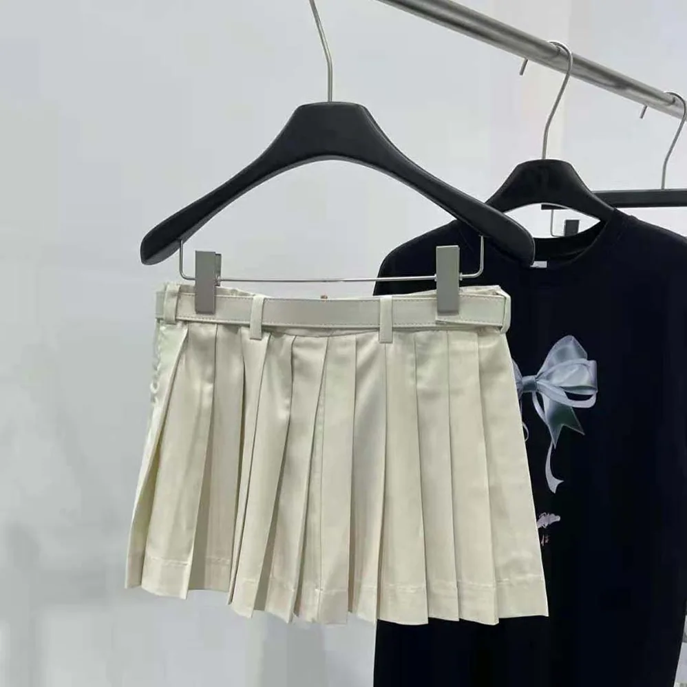 Miu Miu Pleated Batavia Miniskirt MG2032_11AD_F0018 for Women Miu Miu Pleated Batavia Miniskirt MG2032_11AD_F0018 for Women