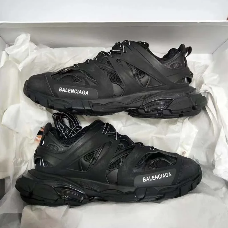Balenciaga Shoes Track Trainers in Black Mesh and Nylon for Men in Black Balenciaga Shoes Track Trainers in Black Mesh and Nylon for Men in Black