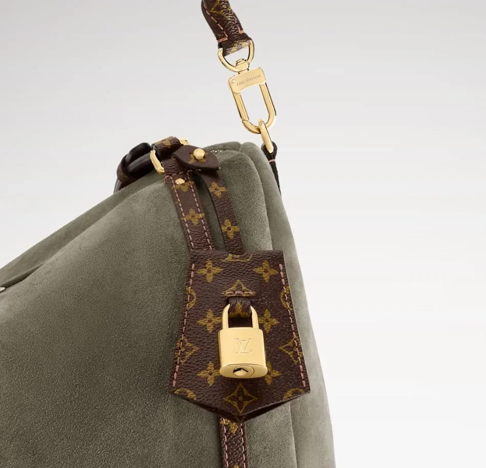 Louis Vuitton Express MM Shoulder Bag in Khaki Gold Hardware