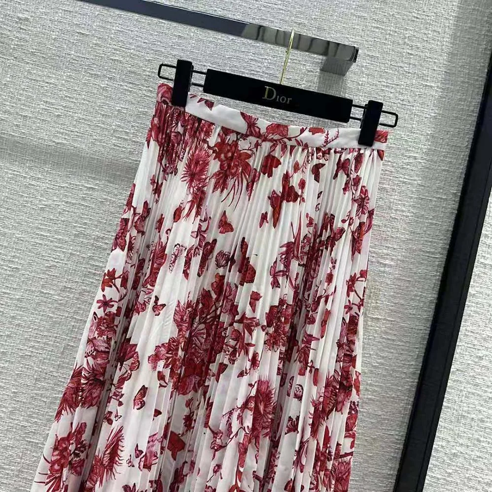 Dior Mid-Length Pleated Skirt White Cotton Denim with Red Toile de Jouy Mexico Motif for Women Dior Mid-Length Pleated Skirt White Cotton Denim with Red Toile de Jouy Mexico Motif for Women