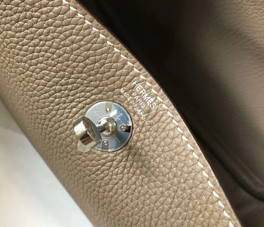 Hermes Lindy Mini Bag Brown Hermes Lindy Mini Bag Brown