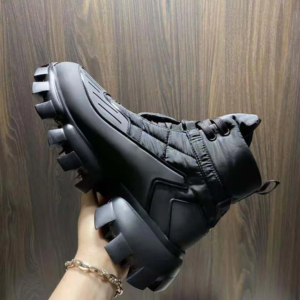 Prada Cloudbust Thunder Sneakers for Women in Black Prada Cloudbust Thunder Sneakers for Women in Black