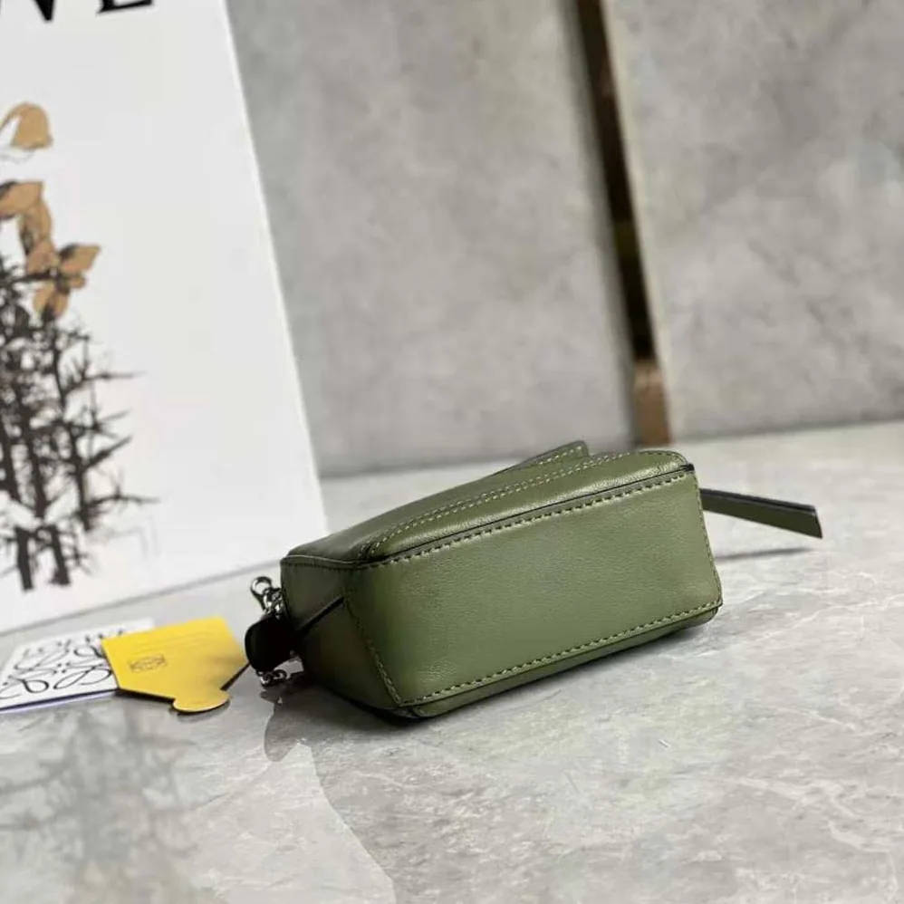 Loewe Nano Puzzle Bag in Classic Calfskin for Women in Green