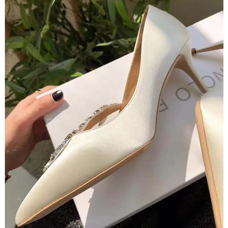 Manolo Blahnik Shoes Nadira Satin Jewel Buckle Pumps 90mm Heel for Women in White Manolo Blahnik Shoes Nadira Satin Jewel Buckle Pumps 90mm Heel for Women in White