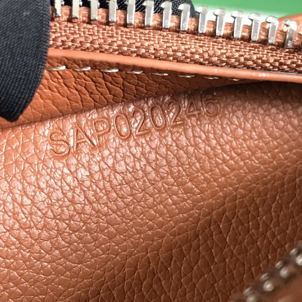 Goyard Hirondelle Bag for Unisex in Tan Goyard Hirondelle Bag for Unisex in Tan