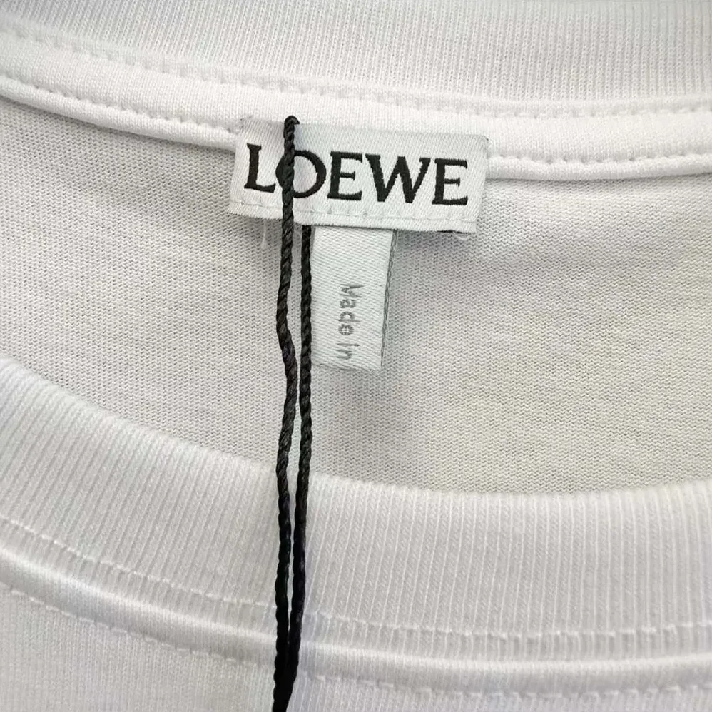 Loewe Relaxed Fit T-shirt in Cotton-Off for Men in white Loewe Relaxed Fit T-shirt in Cotton-Off for Men in white