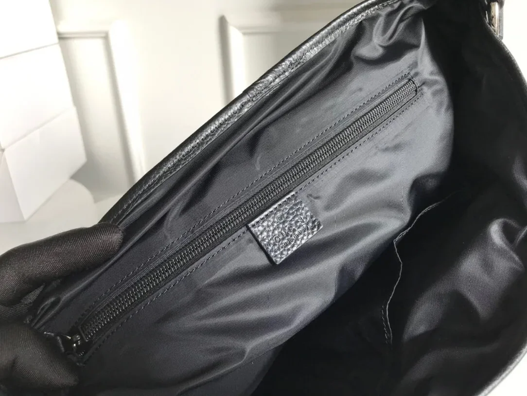 Gucci Shoulder Bag Nylon Shima Black GG Embossed /