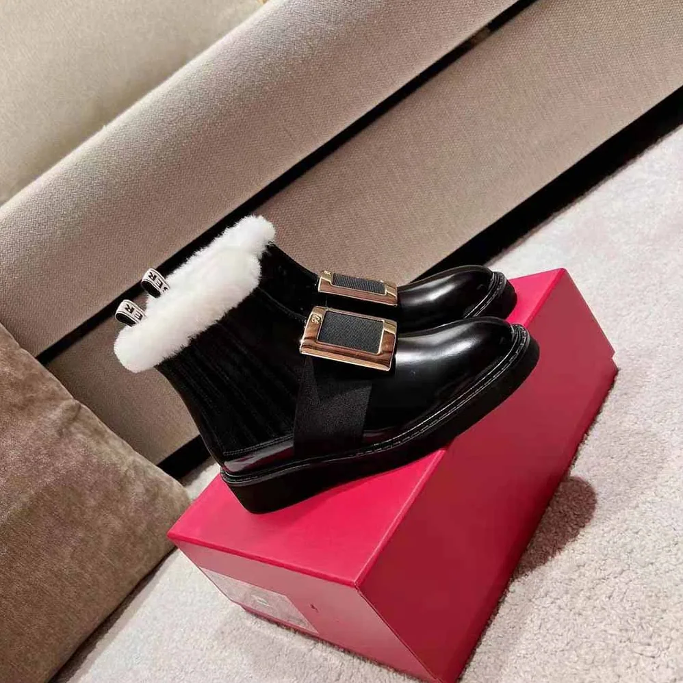 Roger Vivier Viv' Rangers Metal Buckle Fur Booties in Patent Leather for Women Roger Vivier Viv' Rangers Metal Buckle Fur Booties in Patent Leather for Women
