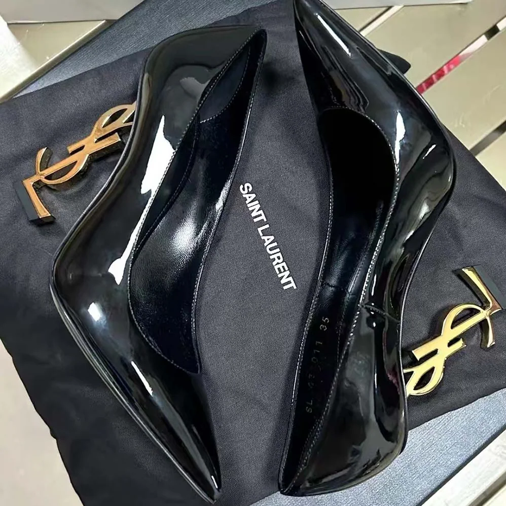 Saint Laurent YSL Opyum Pumps in Patent Leather for Women in Black