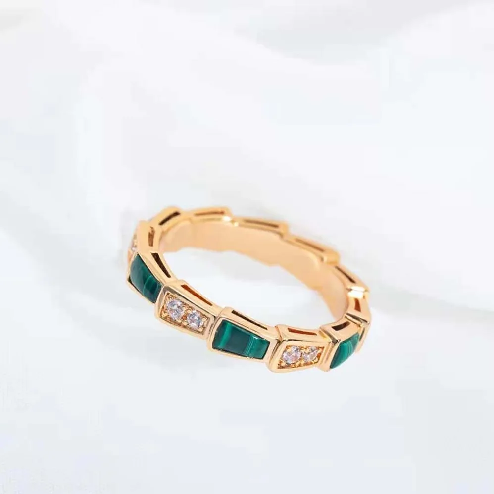 Bvlgari Use of Unconventional Materials Serpenti Viper Ring for Women in Green
